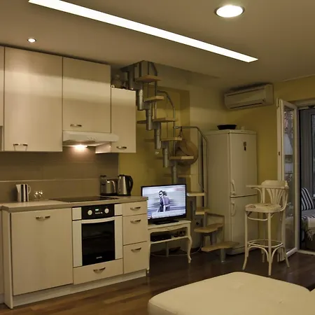 Holiday Forka Хвар